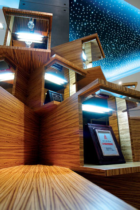 成都某企業(yè)架空層展示