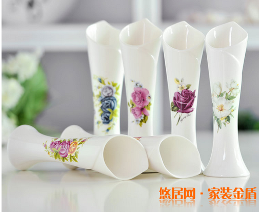 室內花瓶顏色擺放