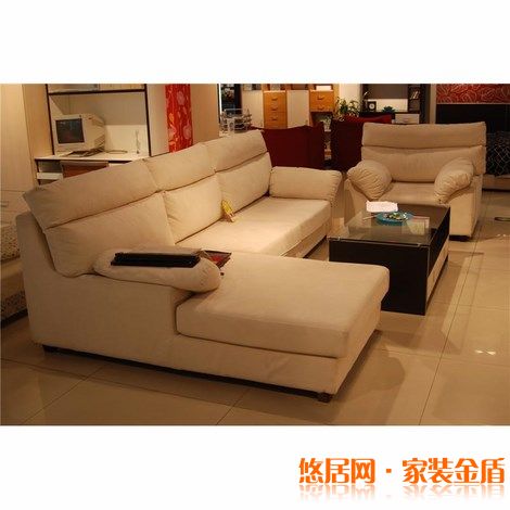 皮質(zhì)沙發(fā)和布藝沙發(fā)那個比較好？