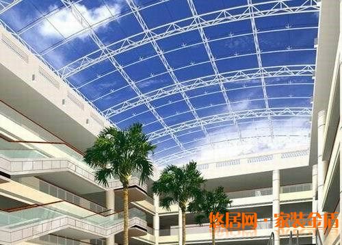 家庭裝修選用有色玻璃好不好？