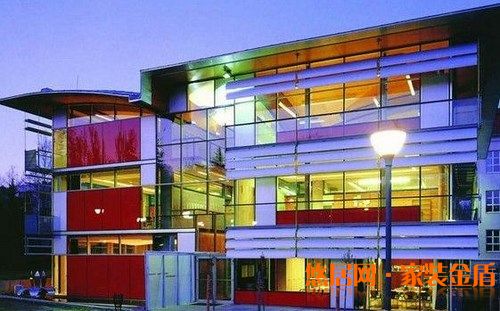 家庭裝修選用有色玻璃好不好？