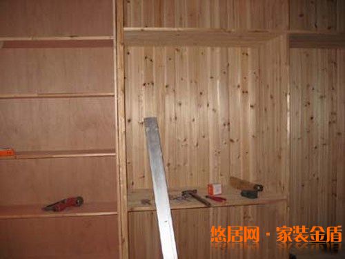 通過幾個細節(jié)來檢查木工質量的好壞