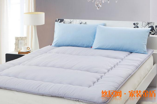 榻榻米床墊好不好