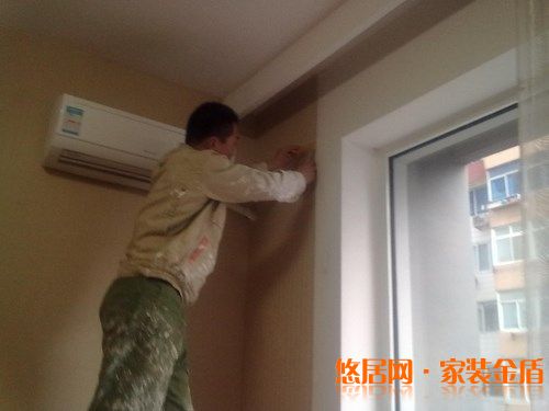 乳膠漆的墻面可以直接來(lái)貼壁紙嗎?