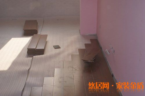 室內(nèi)裝修木地板的驗(yàn)收工作要做好