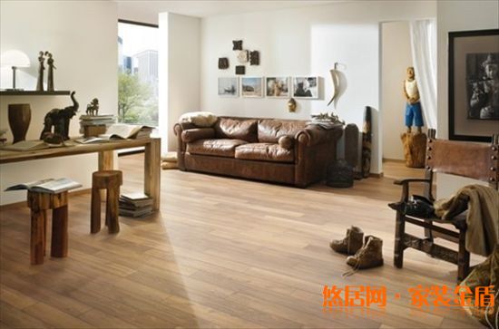 地板受潮怎么辦？三招就能輕松解決