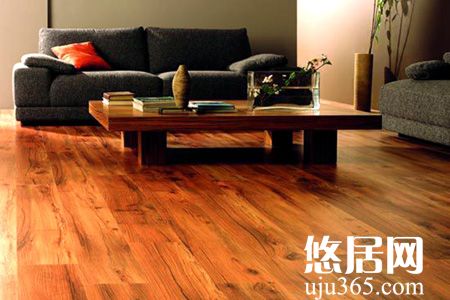 實(shí)木地板進(jìn)水怎么辦？怎么預(yù)防地板進(jìn)水